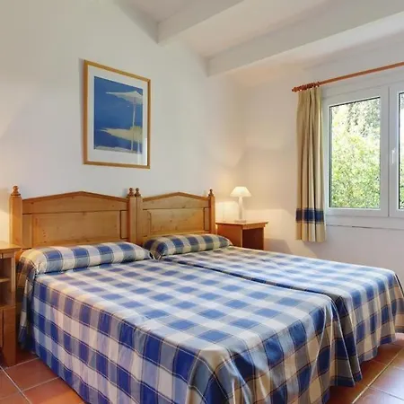 Vila Binibequer Vell Sleeps 6 Pool Air Con Wifi